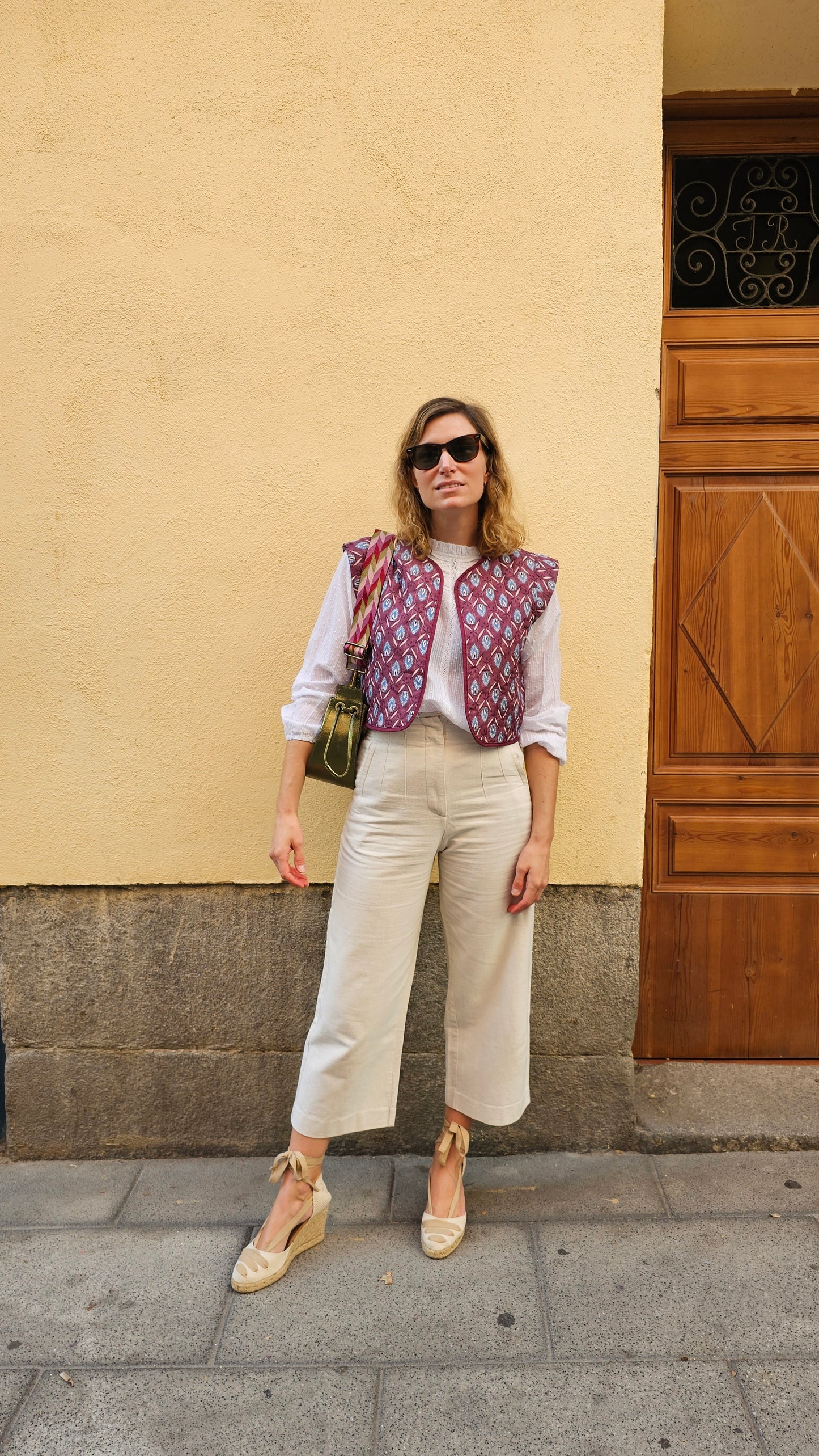 Toledo vest