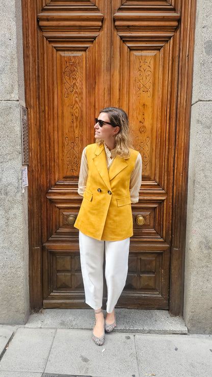 Dijon vest