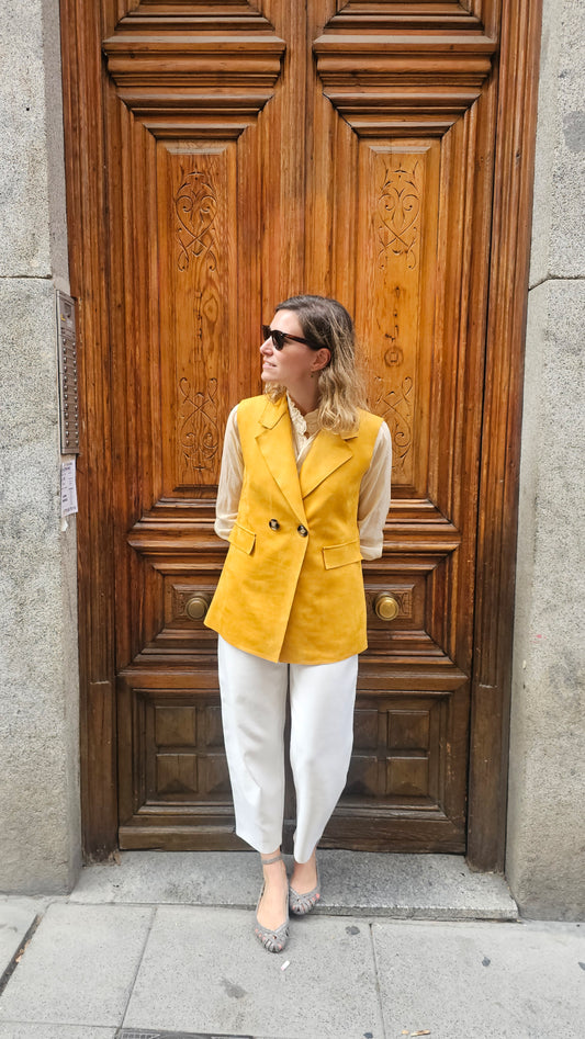 Dijon vest